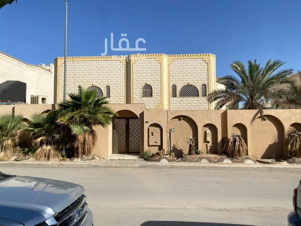 فيلا 7 غرف في القدس 1