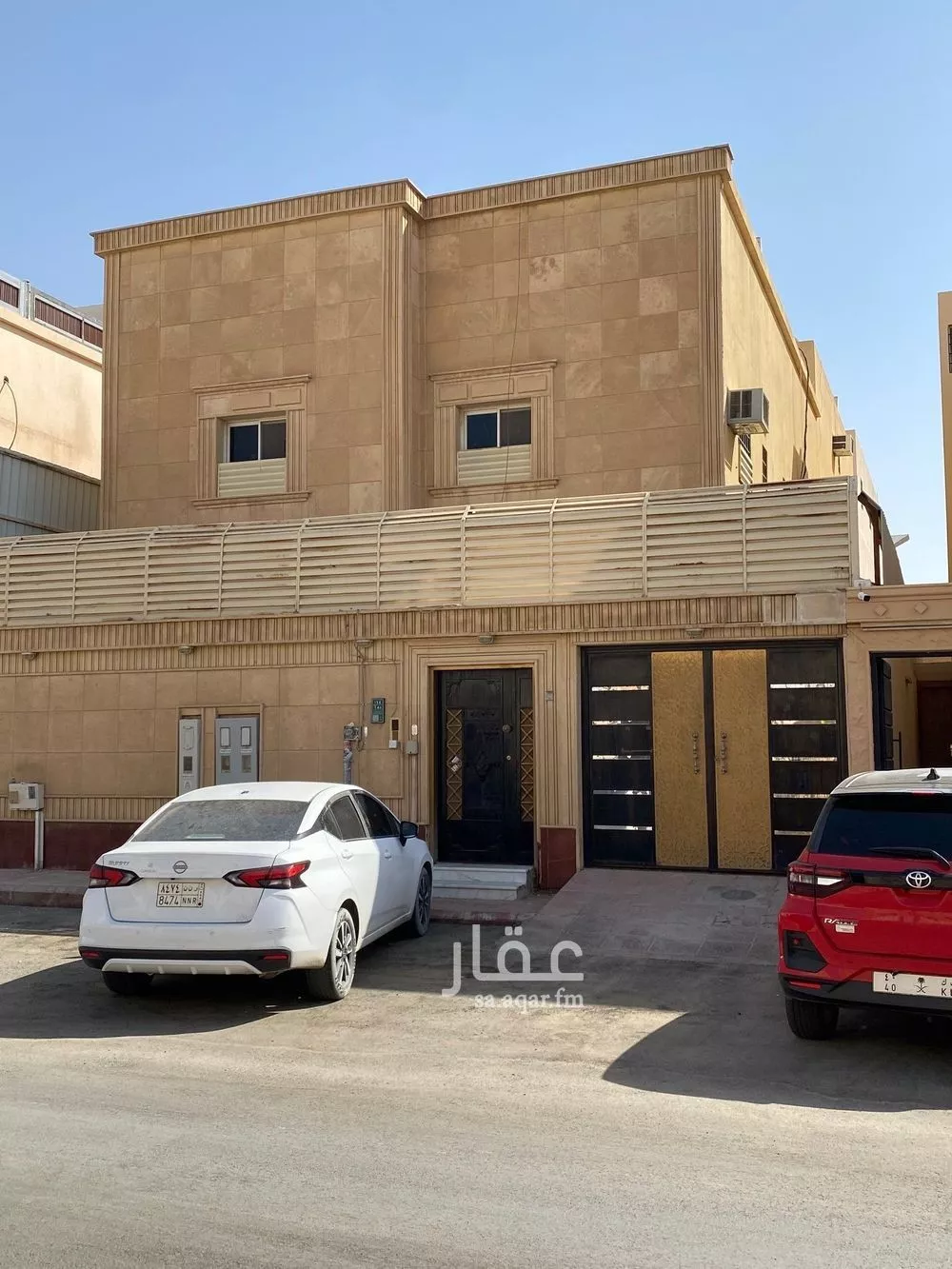 5 bedroom villa in Al Khaleej 1