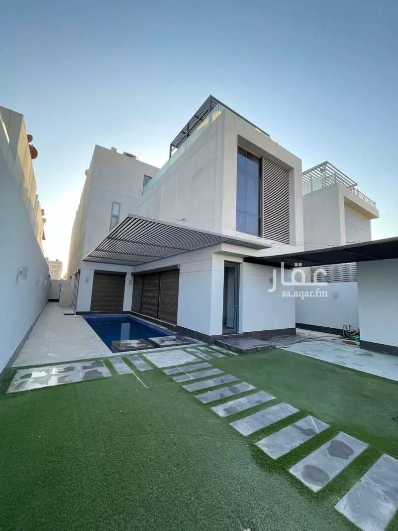 فيلا 5 غرف في البحيرة 4