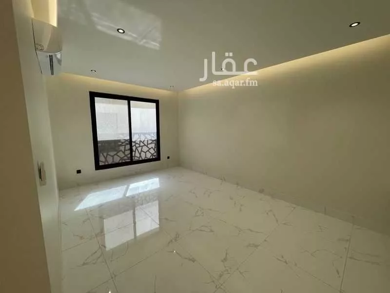 شقة 3 غرف في الحمرا 2