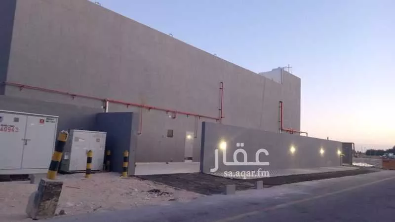 عمارة 3187 م² في العقيق 4