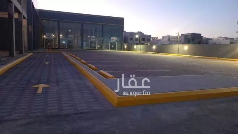 عمارة 3187 م² في العقيق 3