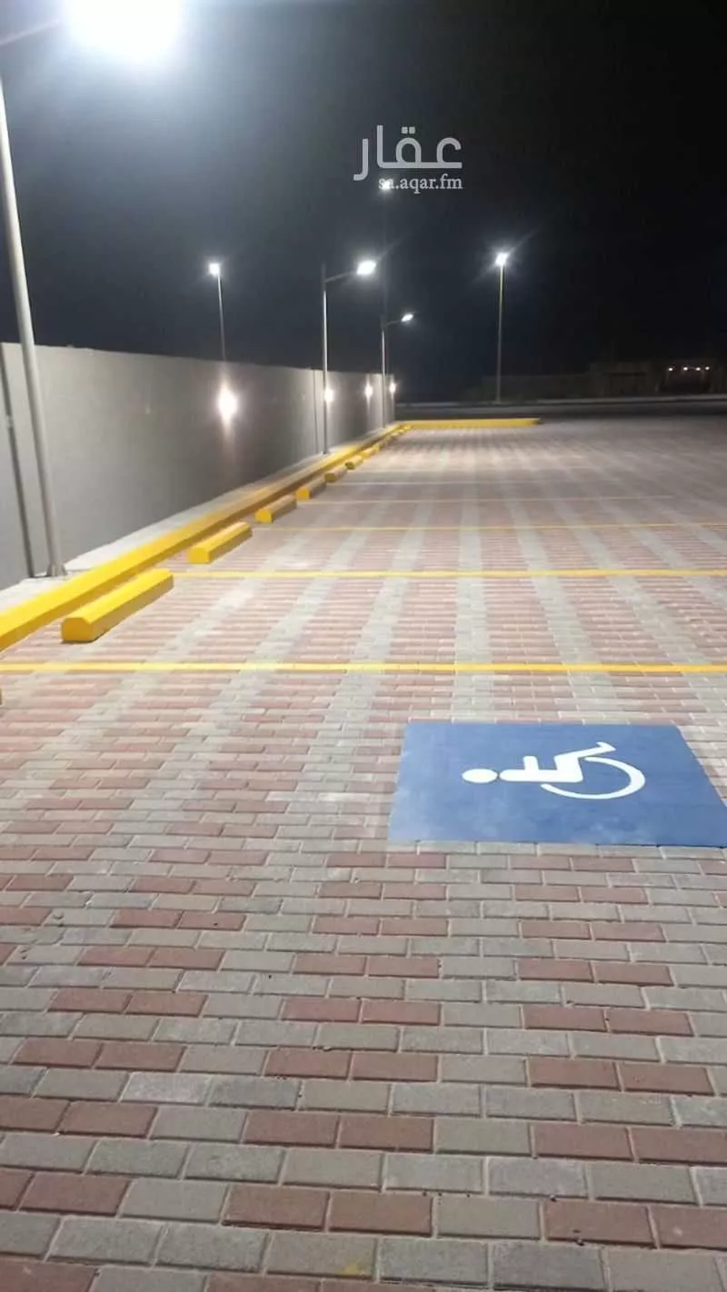 عقار  في العقيق، الخبر 9