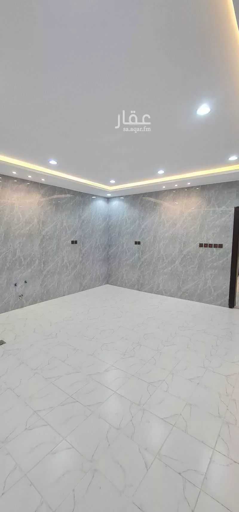 11 bedroom villa in King Fahd 2