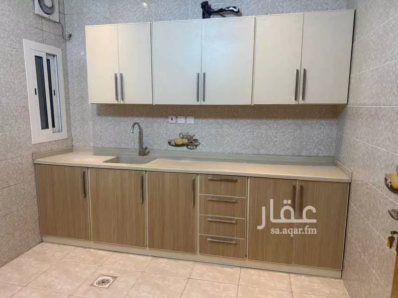 شقة 4 غرف في النعيم 3