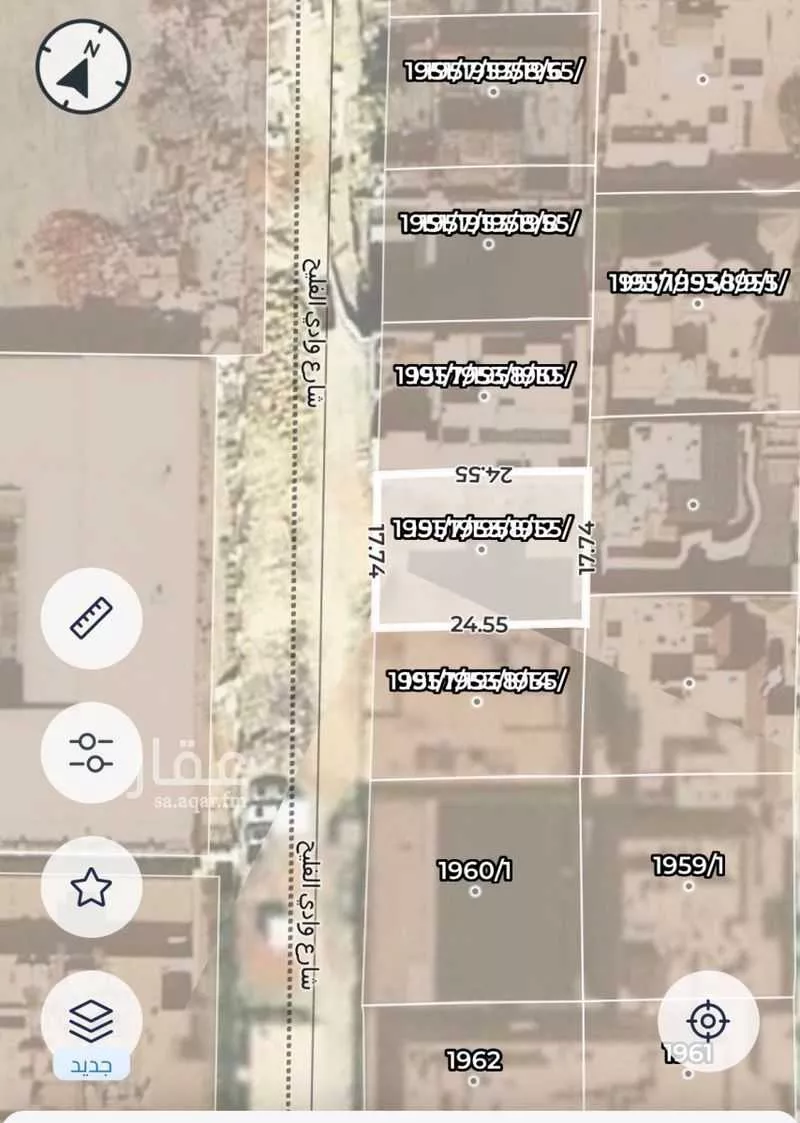 أرض 425 م² في النخيل 3