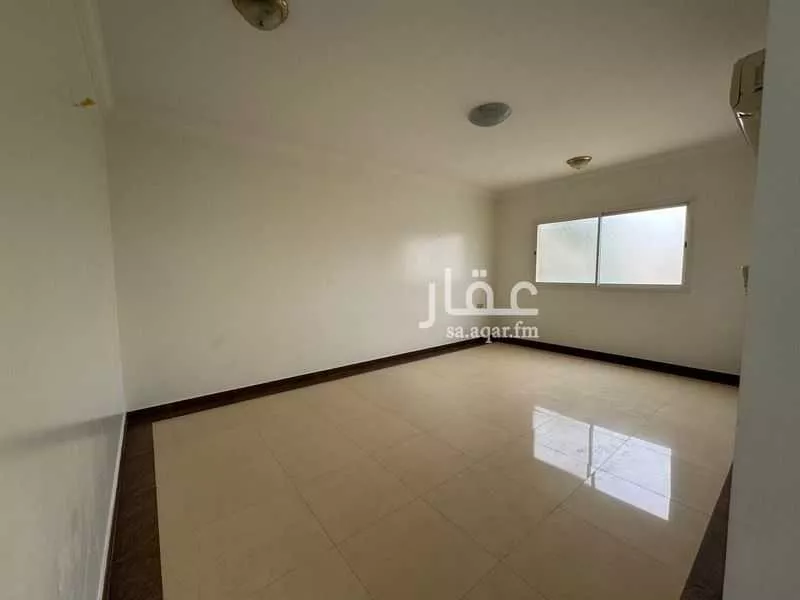 4 bedroom villa in Al Yasmin, Riyadh 7