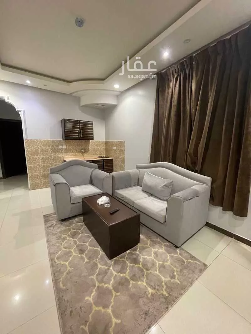 عمارة 1037 م² في الخليج 2