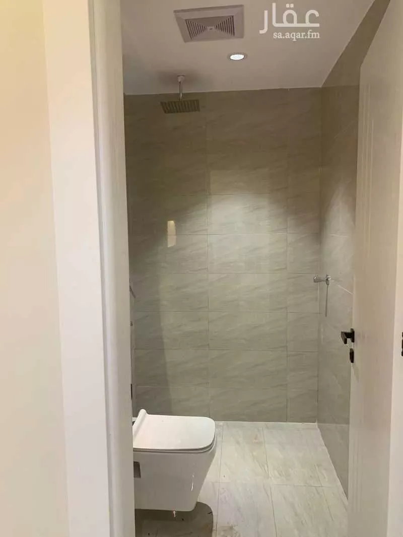 4 bedroom apartment in Al Difa, Madinah 6