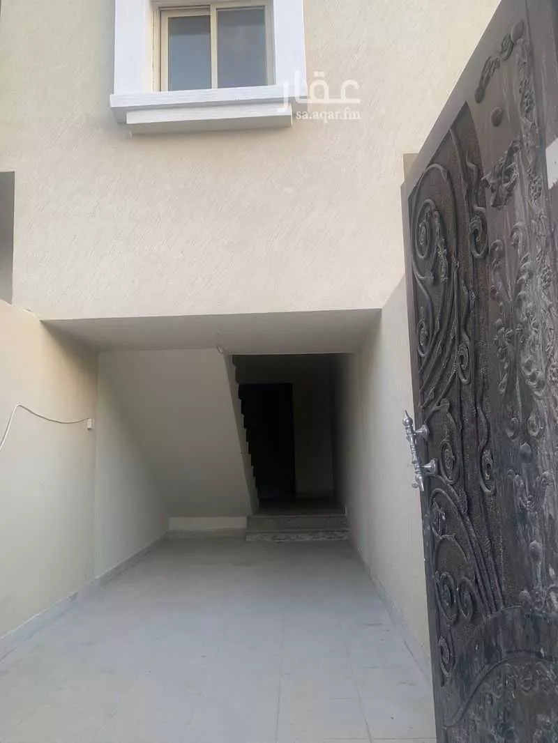 عمارة 598 م² في كتانة 3