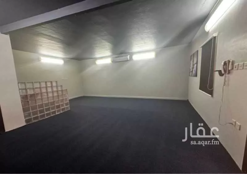 عمارة 650 م² في شظاة 5