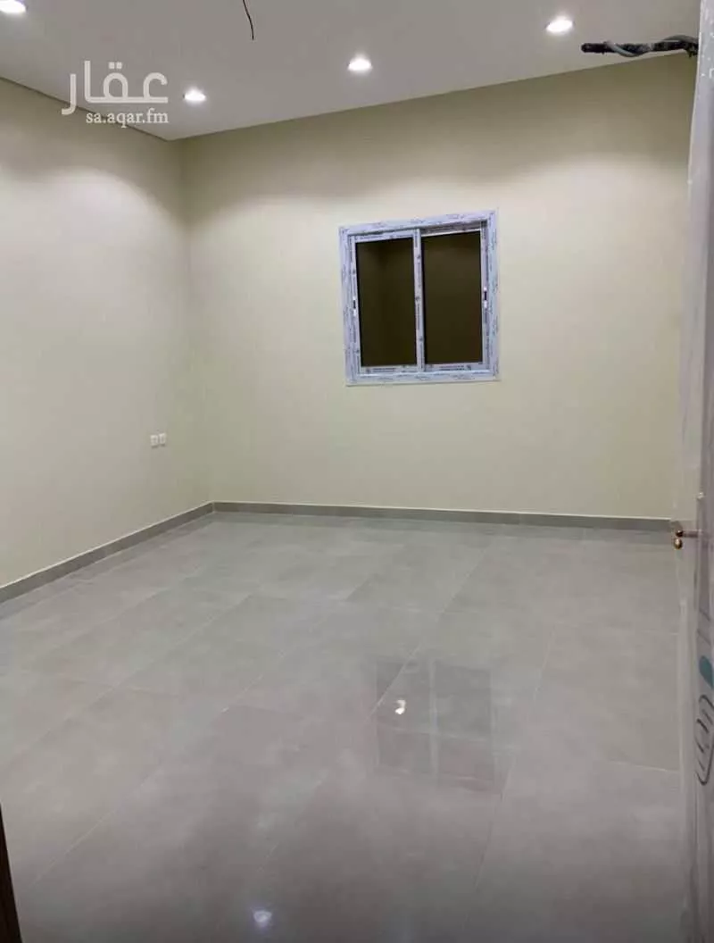 عمارة 917 م² في المبعوث 2