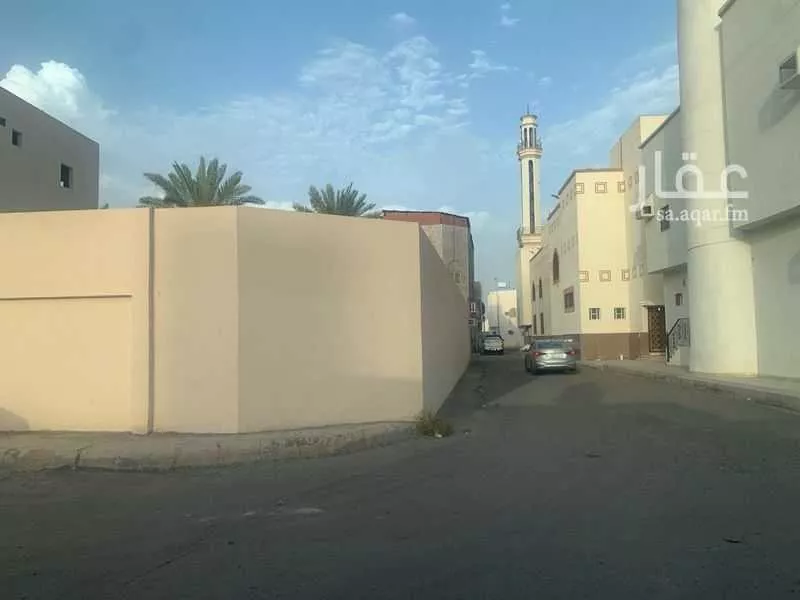 عمارة 819 م² في البركة 4