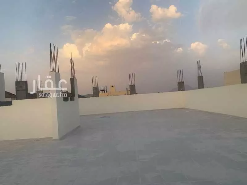 16 bedroom building in Katanah, Madinah 10
