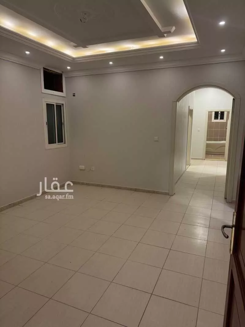 شقة 5 غرف في الريان 2