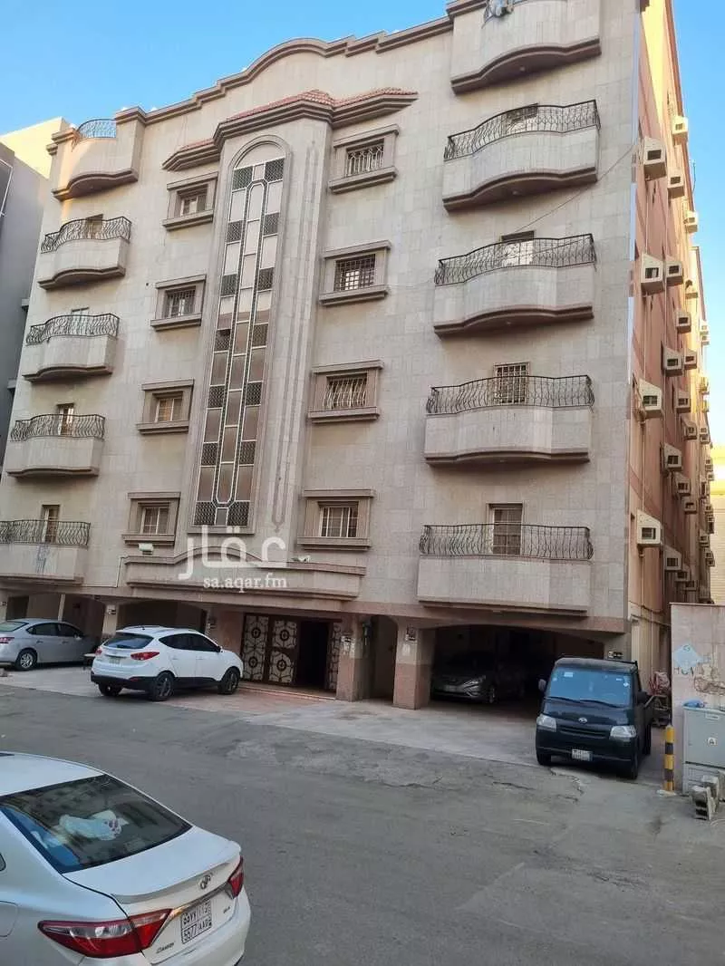 750 sqm building in Al Manar 3
