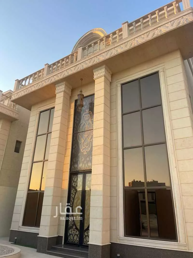 فيلا 8 غرف في البحر 1