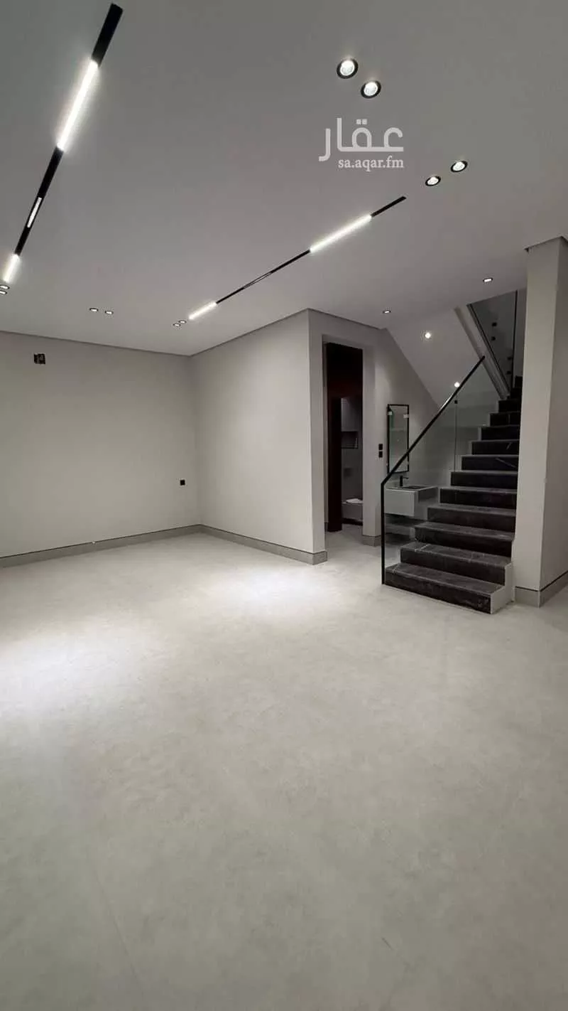 12 bedroom villa in Al Janadriyah, Riyadh 10