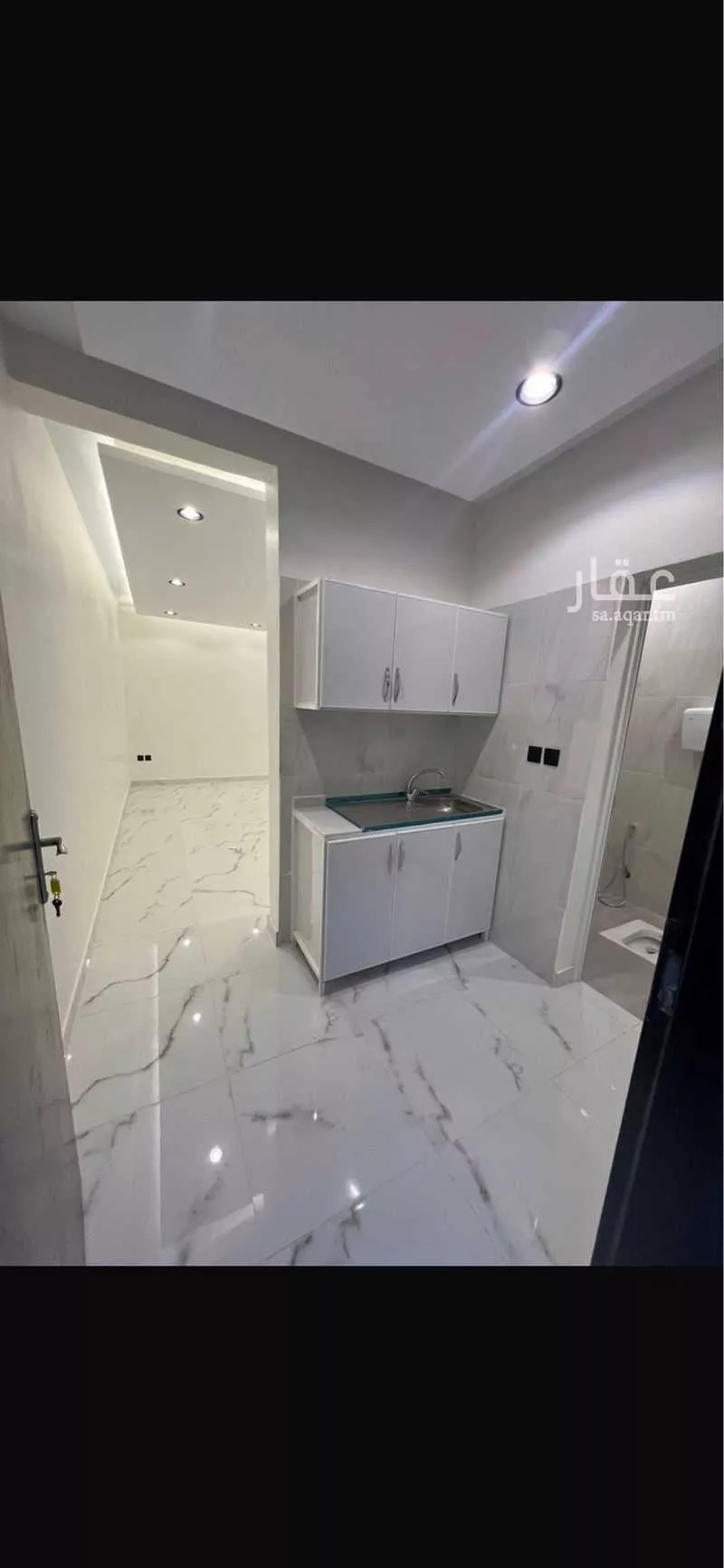 عمارة 650 م² في الرمال 1