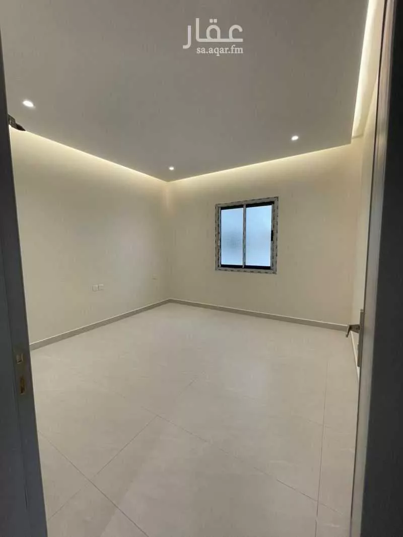 شقة 4 غرف في الصفا 4