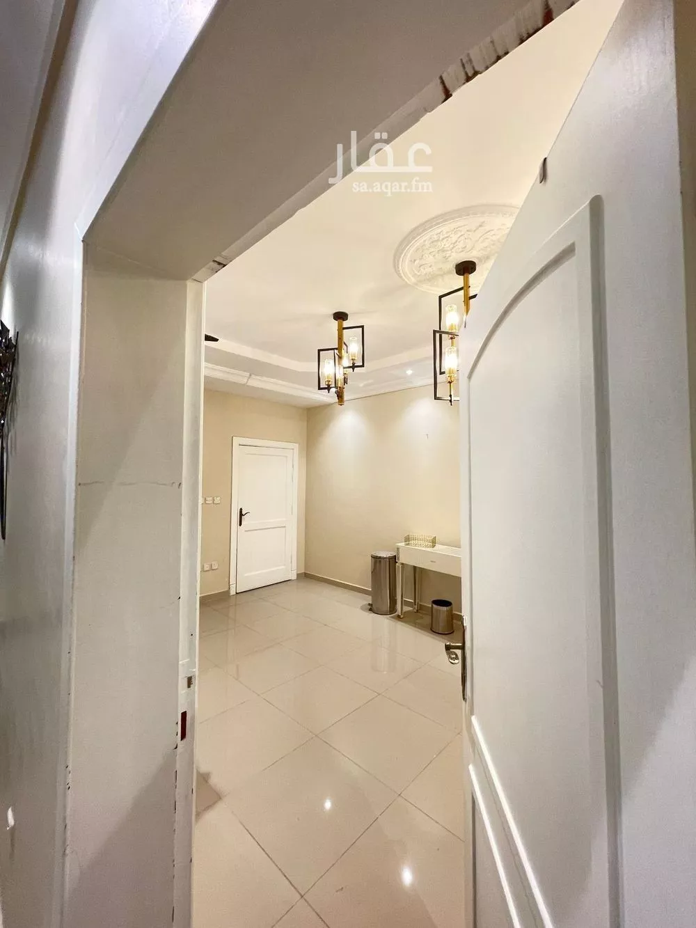 شقة 5 غرف في مريخ 2