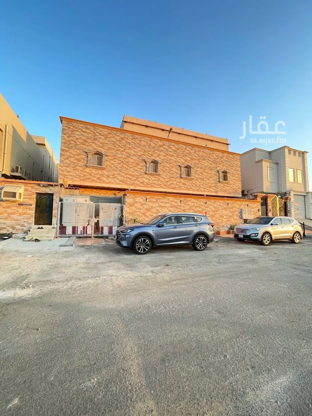 عمارة 750 م² في الزمرد 2