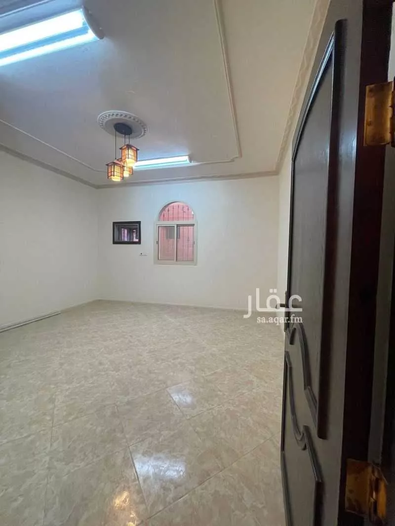 عمارة 750 م² في الزمرد 1