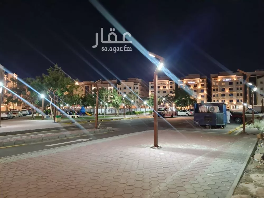 شقة 5 غرف في الواحة 1