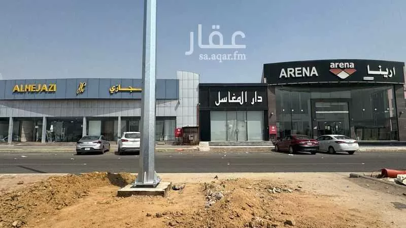 محل 2500 م² في النخيل 2