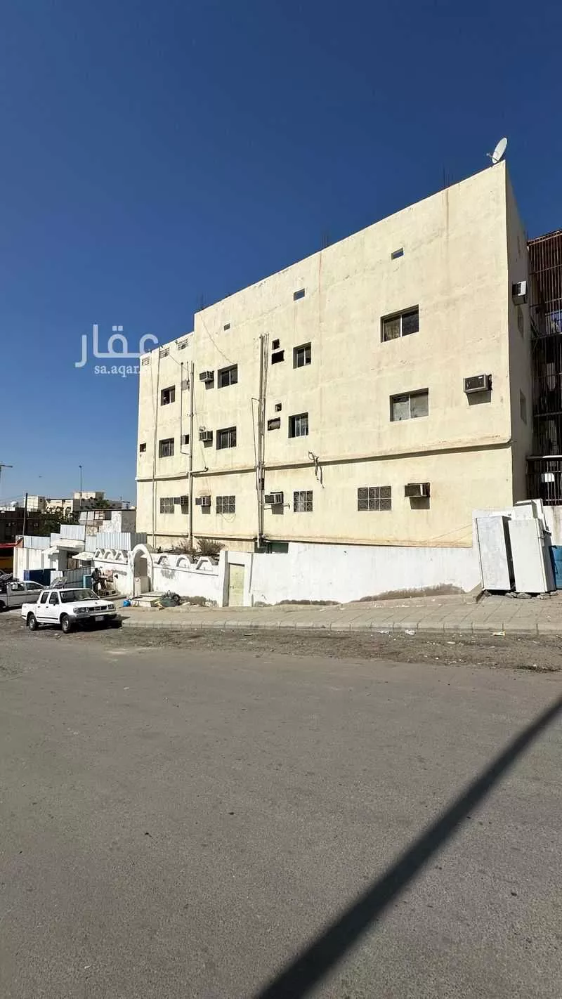 عمارة 992 م² في الهنداوية 1