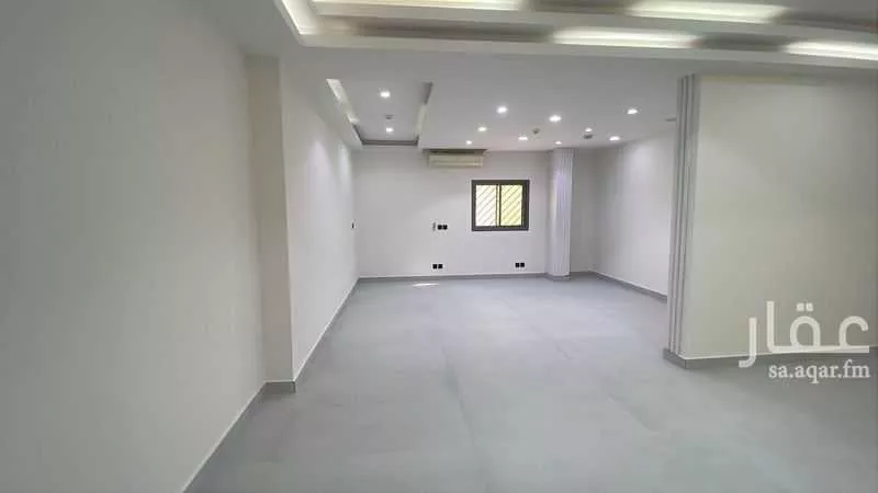 4 bedroom office in Al Maseef, Riyadh 5