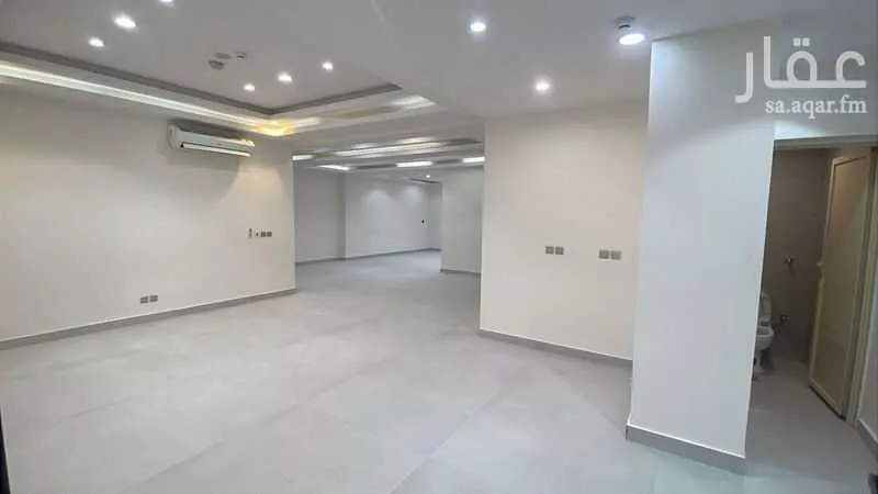 4 bedroom office in Al Maseef, Riyadh 6