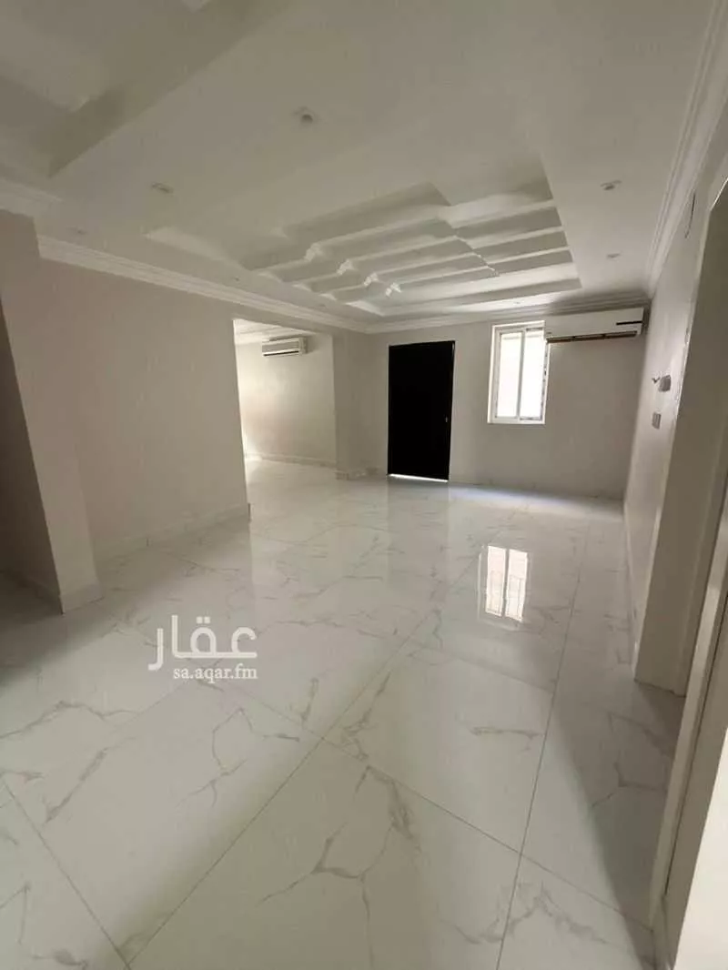 4 bedroom villa in Ishbiliyah, Riyadh 5