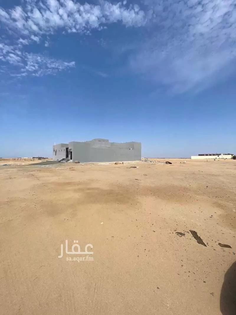 أرض 370 م² في الزمرد 5