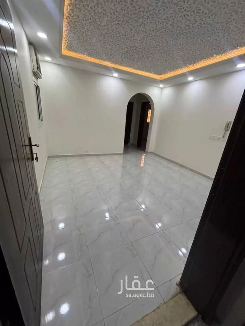 عمارة 500 م² في الشرائع 3