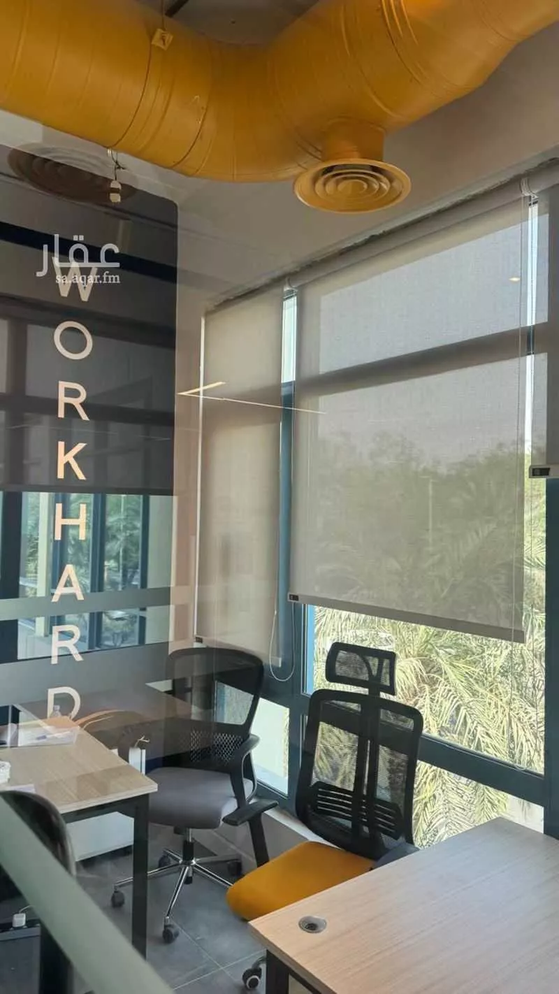 18 bedroom office in Al Aridh, Riyadh 21