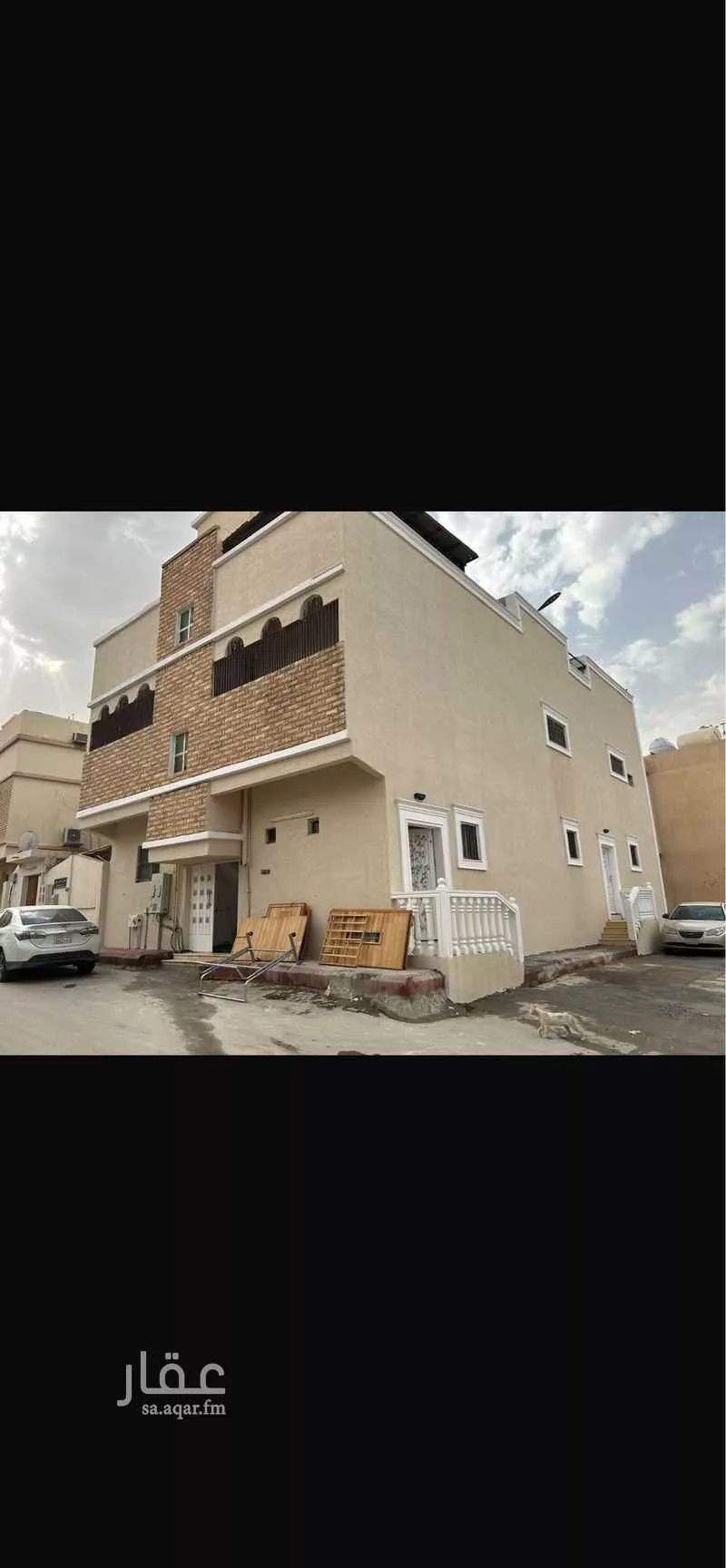 عمارة 173 م² في العريجاء 1