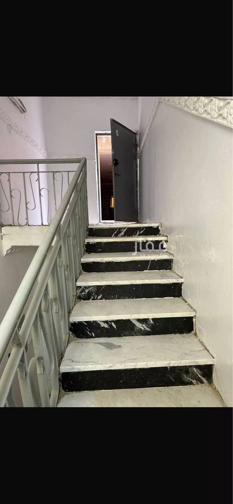 عمارة 173 م² في العريجاء 5