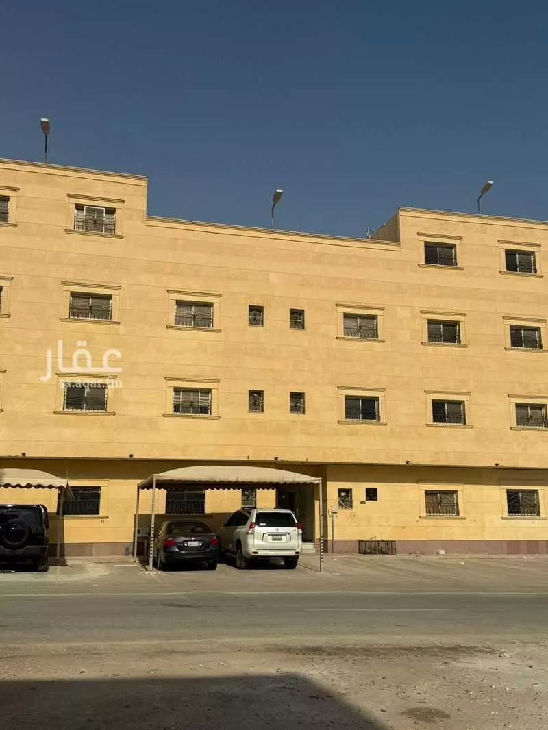 4 bedroom apartment in Al Qairawan 1