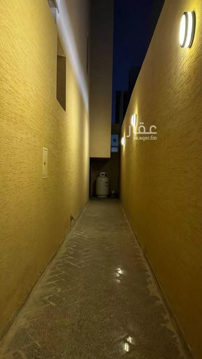 3 bedroom apartment in Al Qairawan 4