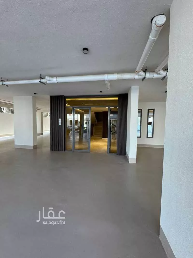 شقة 5 غرف في الملك فهد 3