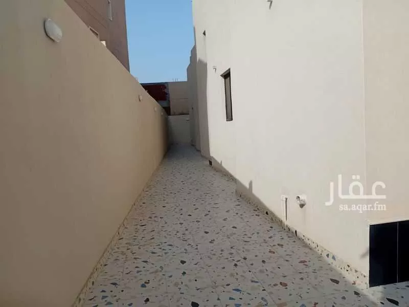 دور 5 غرف في الصالحية 4