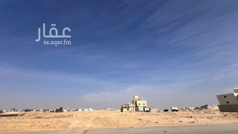 750 sqm land in Dahiat Namar 3