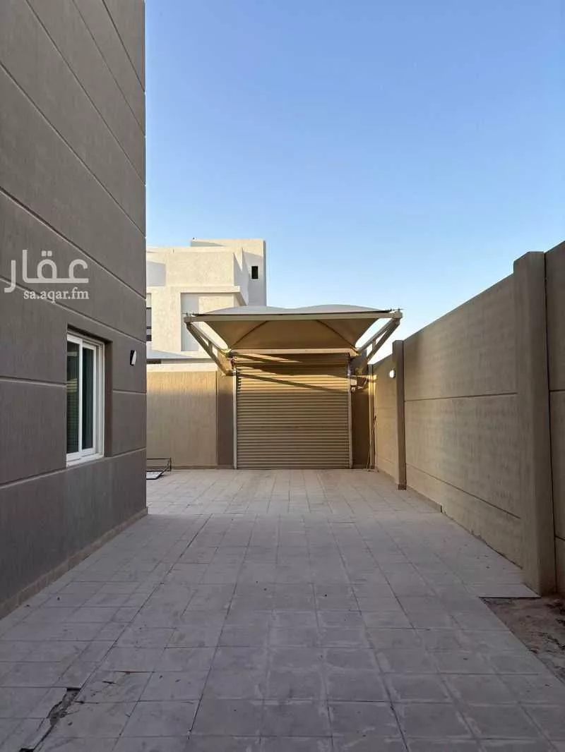 6 bedroom villa in Riyadh 1