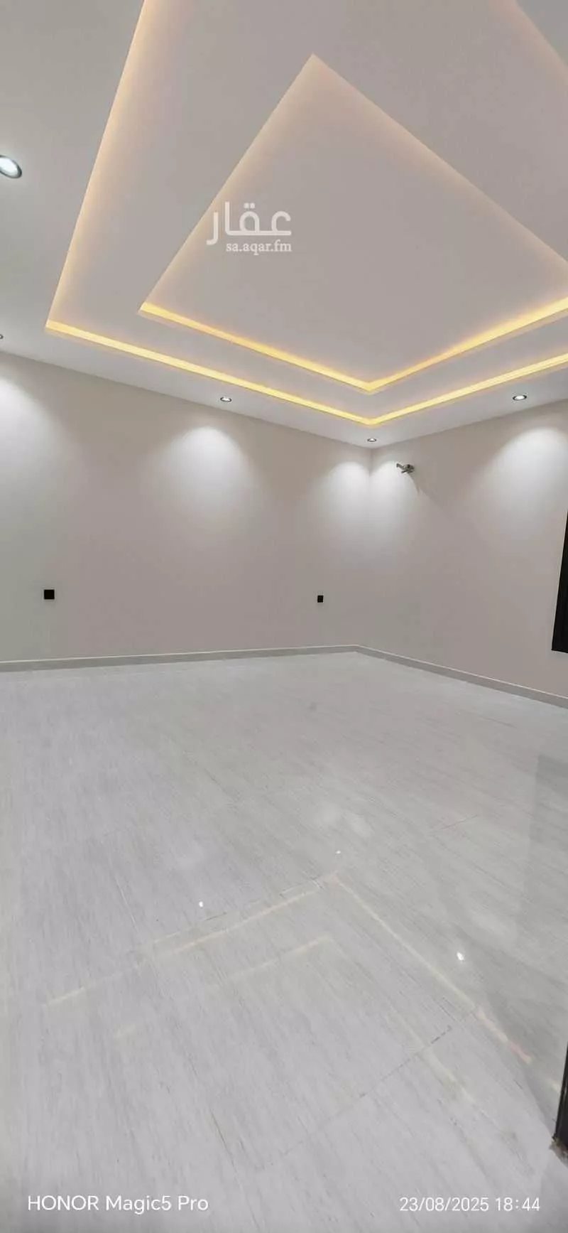 فيلا 14 غرف في الفلاح 4