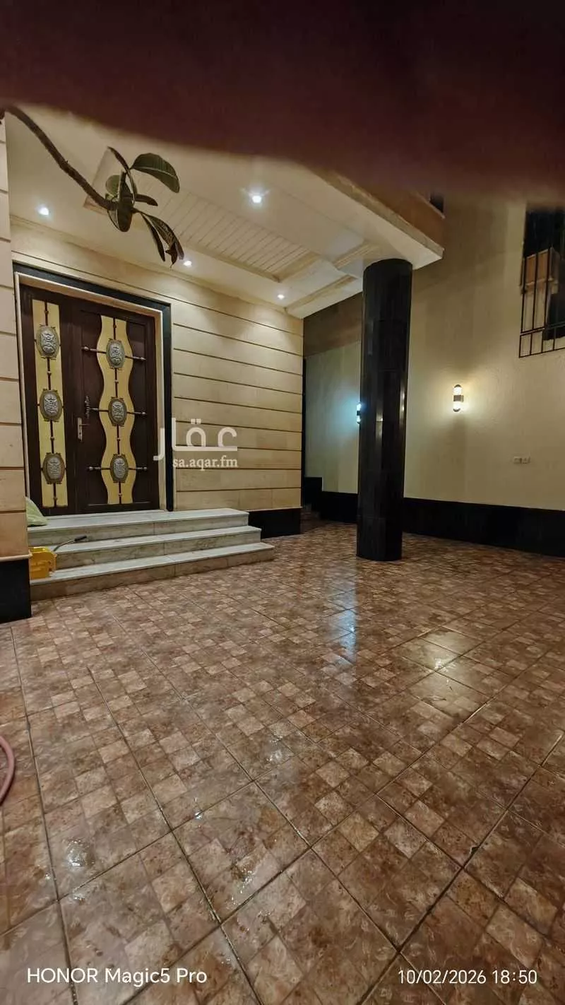 12 bedroom villa in Al Fardus, Jeddah 8