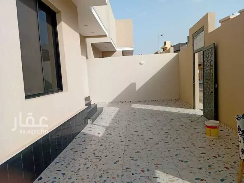 دور 5 غرف في الصالحية 4