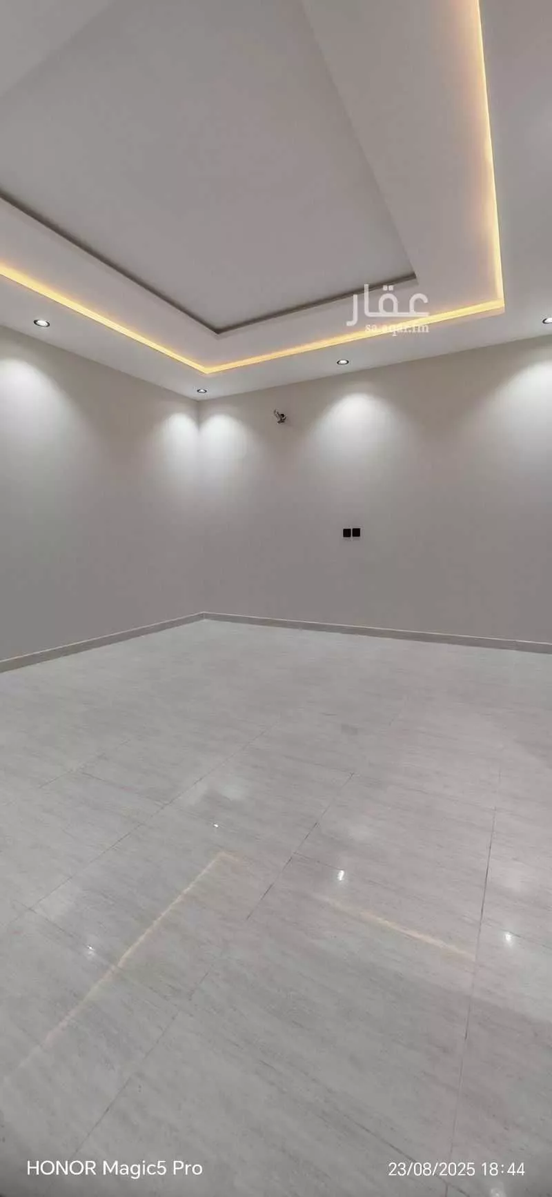 فيلا 14 غرف في الفلاح 5