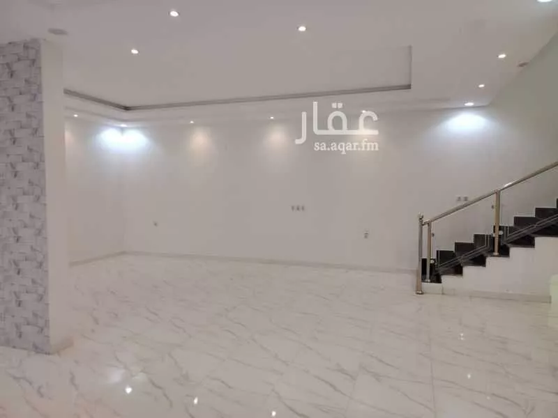 فيلا 8 غرف في الفروسية 4