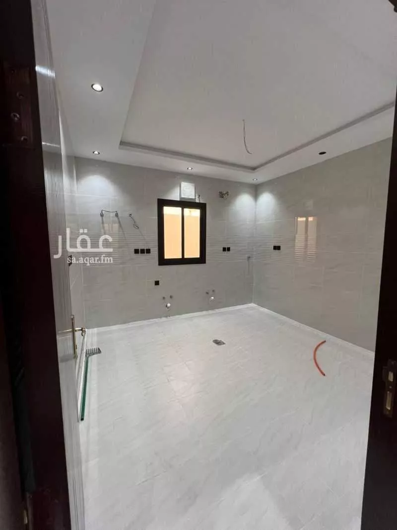 310 sqm building in Al Furusiyah 3